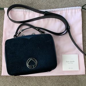 Kate spade cross body bad. Like new uses once .